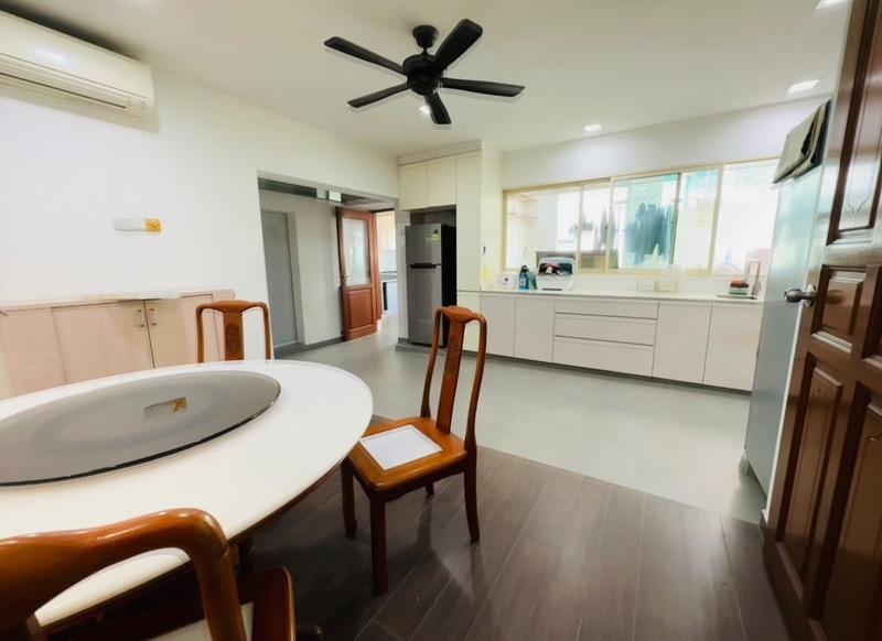 Serangoon Garden Estate Corner Terrace Room Rental, $1,999, 1 Bed 1 Bath 400 sqft $5.00 psf