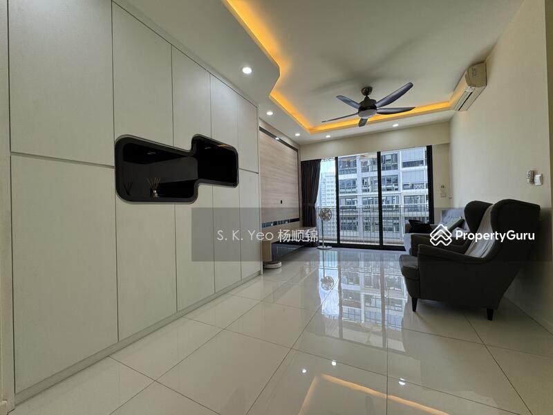 Executive Condominium for Rent: Punggol, D19, 828800