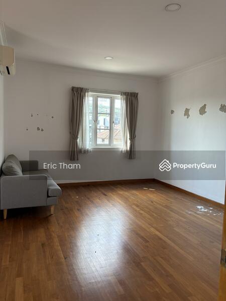 Semi-Detached for Rent: D10, 288519