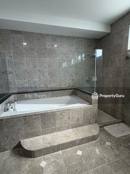 Semi-Detached for Rent: D10, 288519