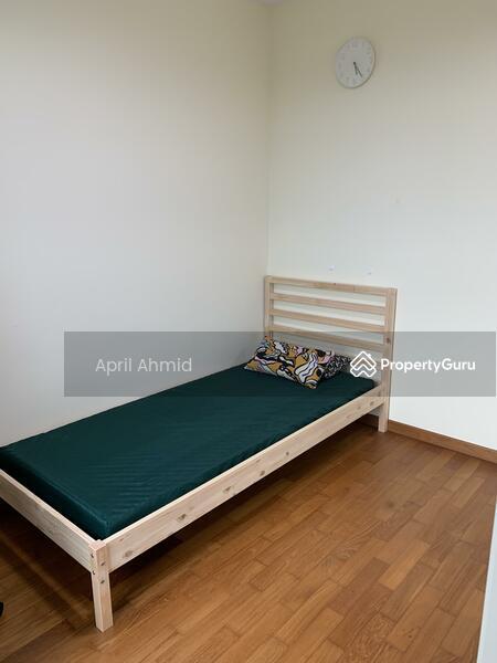 HDB Flat for Rent, 31 Margaret Drive, SGD 1,350 | 99-year lease