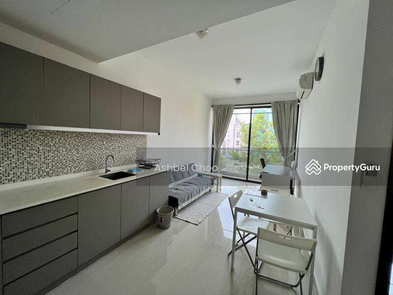 Prop-GPT: Apartment: D14  Guillemard Suites