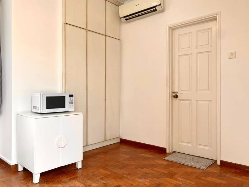 Condominium for Rent, Elias Green Condominium Room Rental, $1,699, 1 Bed 1 Bath 300 sqft $5.66 psf, SGD 1,699