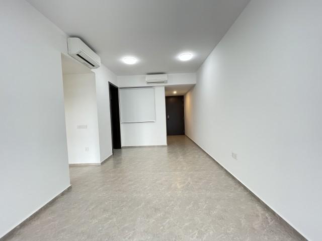 Condominium for Rent, Park Colonial Condominium For Rent, $6,600, 3 Bed 2 Bath 915 sqft $7.21 psf, SGD 6,600 | 99-year Leasehold