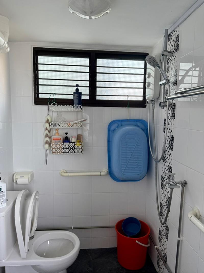 HDB Apartment for Rent, 407 Pandan Gardens HDB Apartment Room Rental, $800, 1 Bed 107 sqft $7.48 psf, SGD 800 | 99-year Leasehold