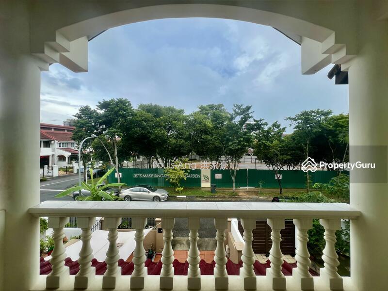 Prop-GPT: Terrace: D26  President Gardens