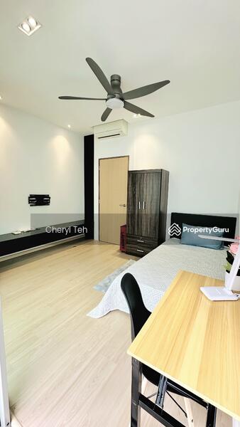 Prop-GPT: Condominium: D05  The Infiniti