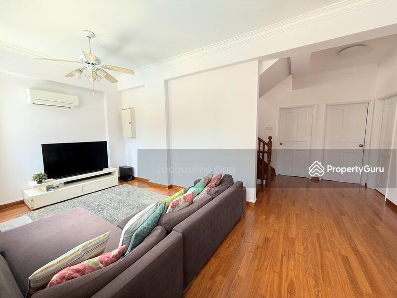 Cluster House for Rent: D10, 287622
