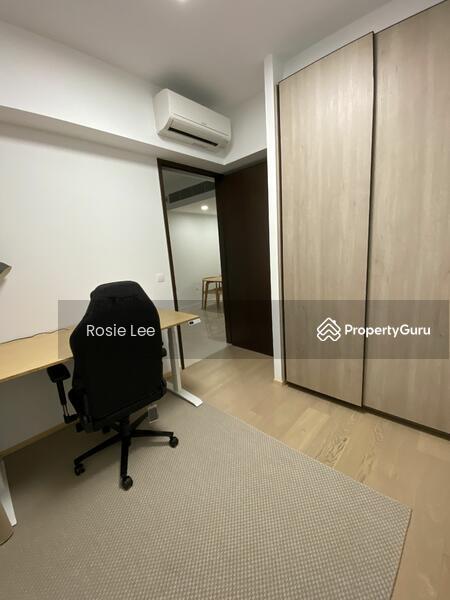 Condominium for Rent: D15, 439886