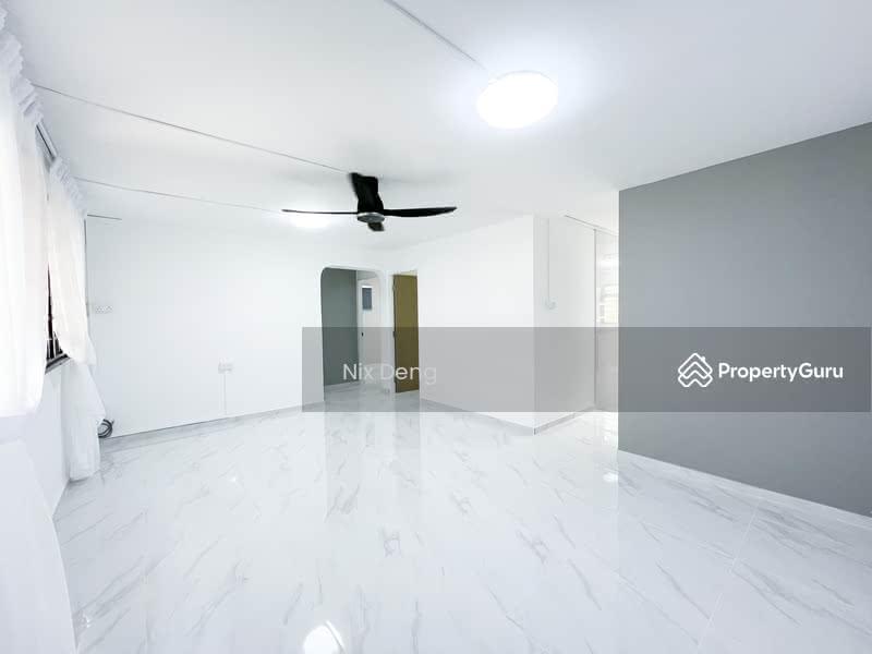 Prop-GPT: HDB Flat: D23 Bukit Batok 267 Bukit Batok East Avenue 4