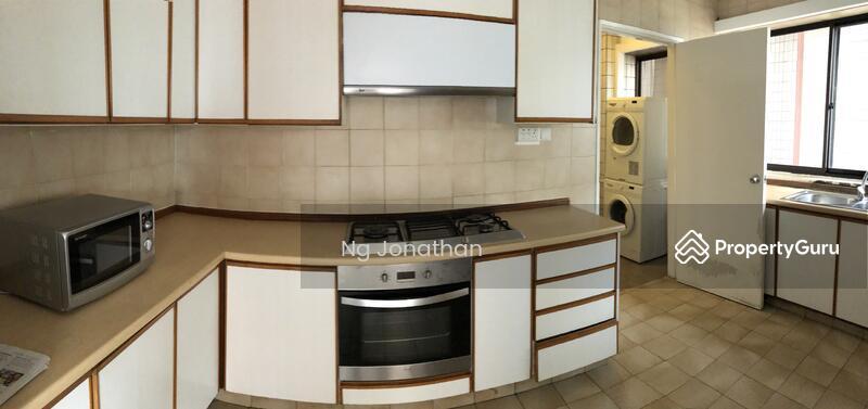 Condominium for Rent: Cairnhill, D09, 229740