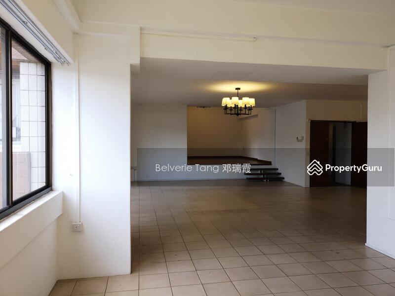 Condominium for Rent: Cairnhill, D09, 229740