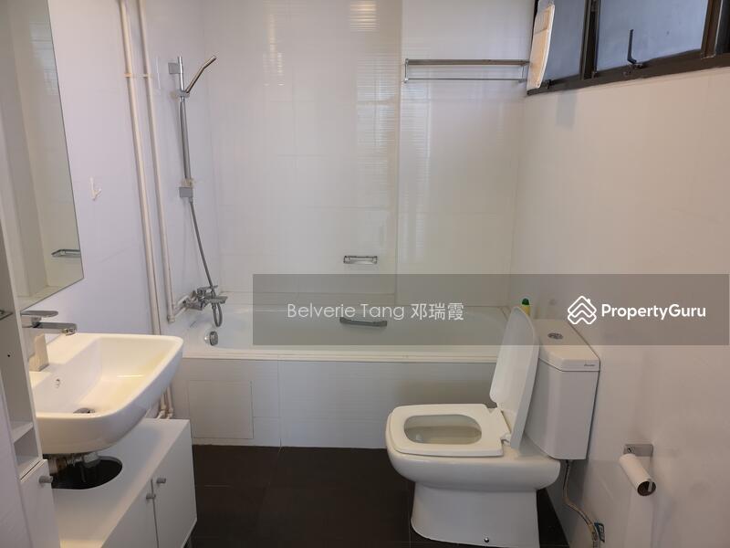Condominium for Rent: Cairnhill, D09, 229740