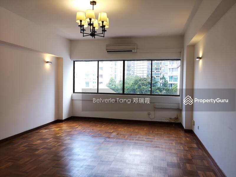 Condominium for Rent: Cairnhill, D09, 229740
