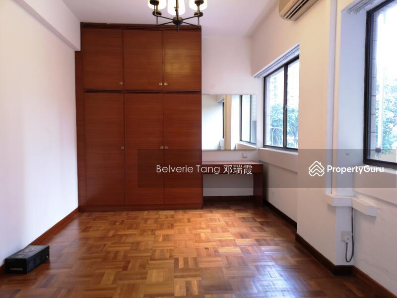 Condominium for Rent: Cairnhill, D09, 229740