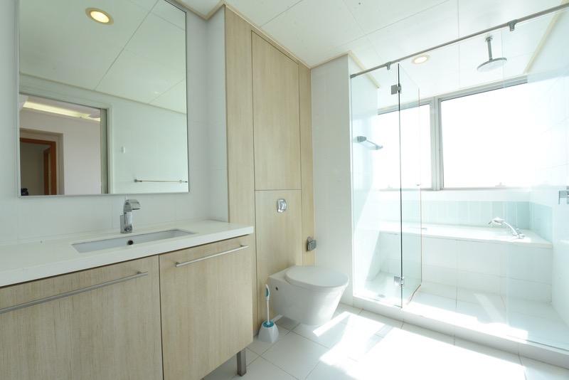 Apartment for Rent, The Sail @ Marina Bay Apartment For Rent, $12,999, 4 Bed 3 Bath 2,200 sqft $5.91 psf, SGD 12,999