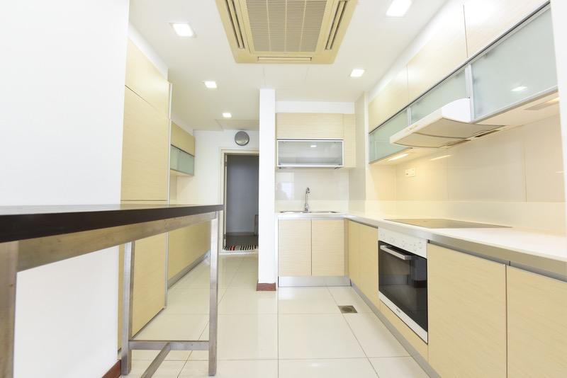 Apartment for Rent, The Sail @ Marina Bay Apartment For Rent, $12,999, 4 Bed 3 Bath 2,200 sqft $5.91 psf, SGD 12,999