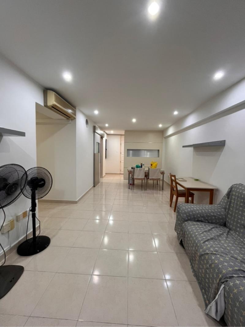 Prop-GPT: HDB Apartment: D19  311C Anchorvale Lane