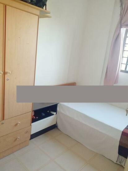 HDB Apartment for Rent, 304 Shunfu Road HDB Apartment Room Rental, $1,000, 1 Bed 1 Bath 250 sqft $4.00 psf, SGD 1,000 | 99-year Leasehold