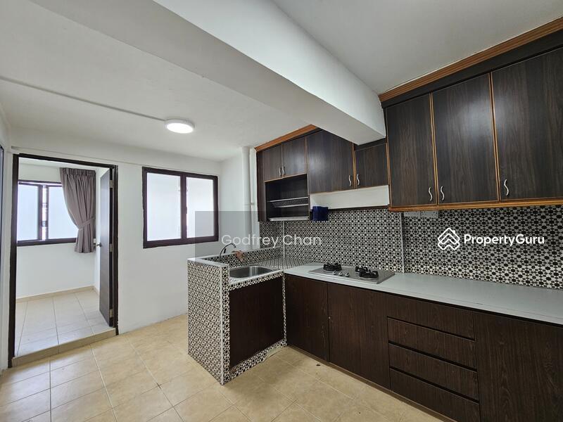 HDB Flat for Rent, 47 Marine Crescent, SGD 3,200 | 99-year lease
