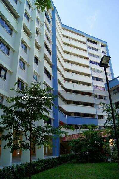 626 Hougang Avenue 8
