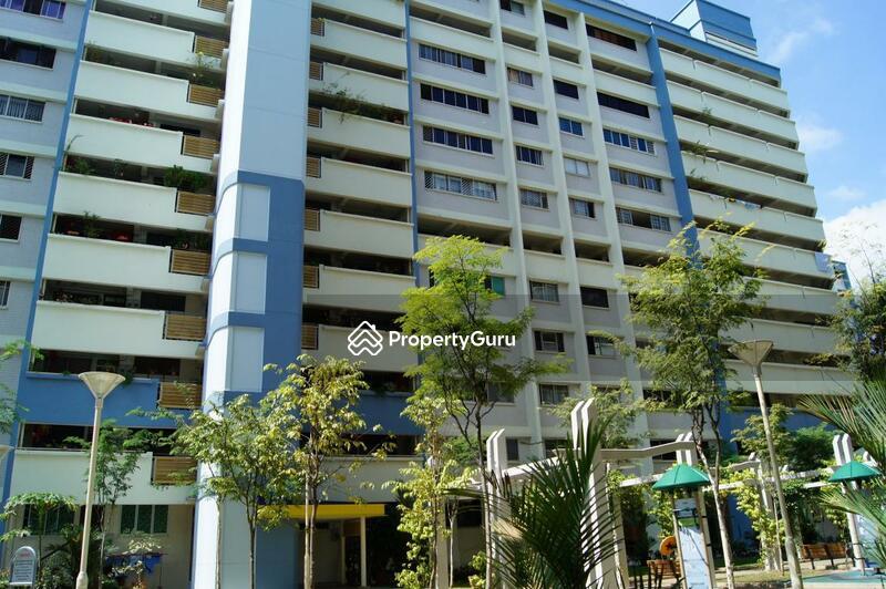 626 Hougang Avenue 8