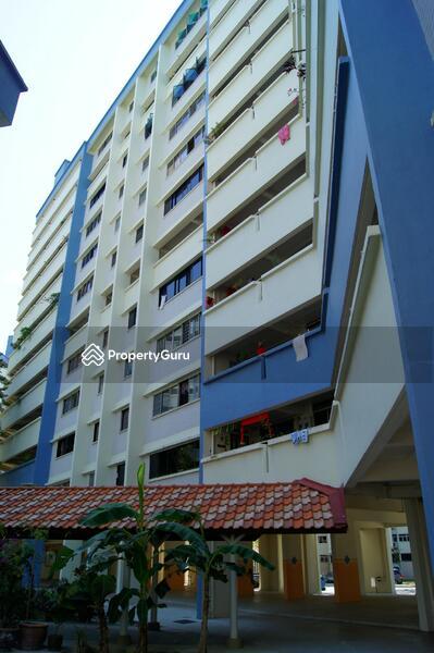 626 Hougang Avenue 8