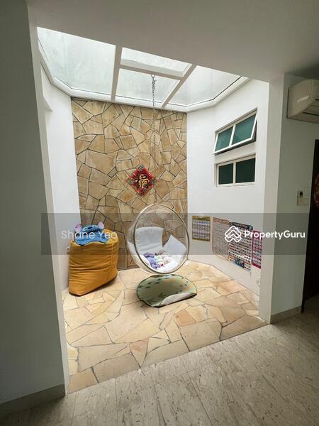 Semi-Detached for Rent, Charming 5 Bedrooms Semi-Detached For Lease @ Coronation Rd West, SGD 15,000