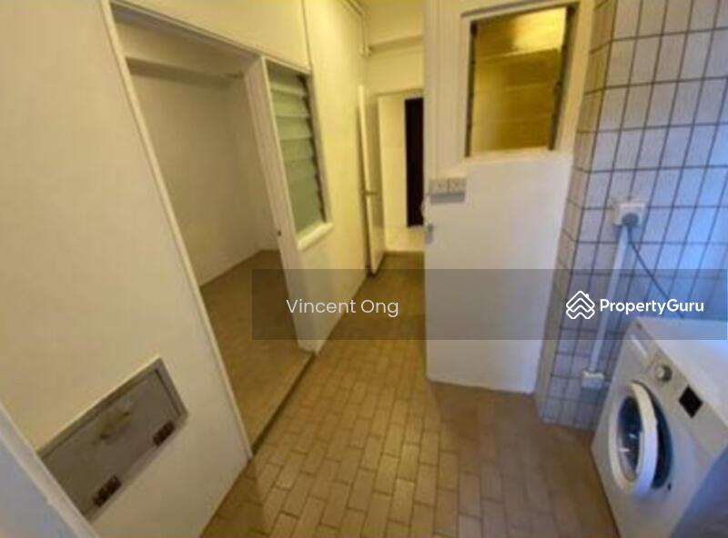 Condominium for Rent: Cairnhill, D09, 229740