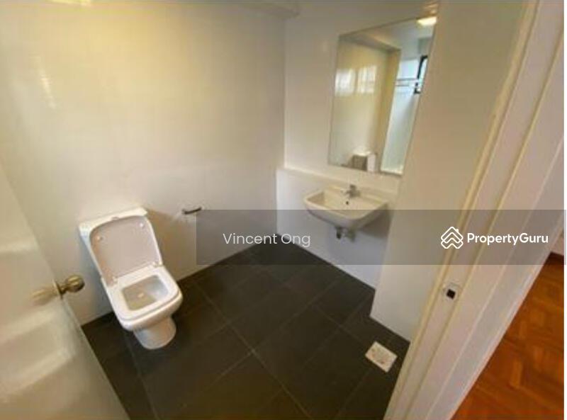 Condominium for Rent: Cairnhill, D09, 229740