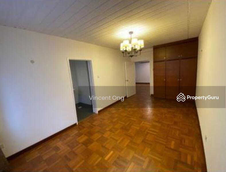 Condominium for Rent: Cairnhill, D09, 229740