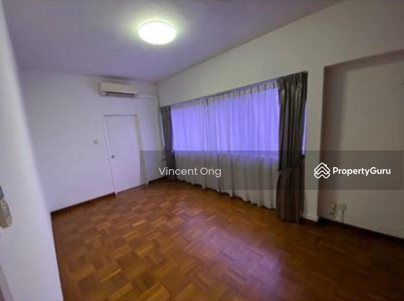 Condominium for Rent: Cairnhill, D09, 229740