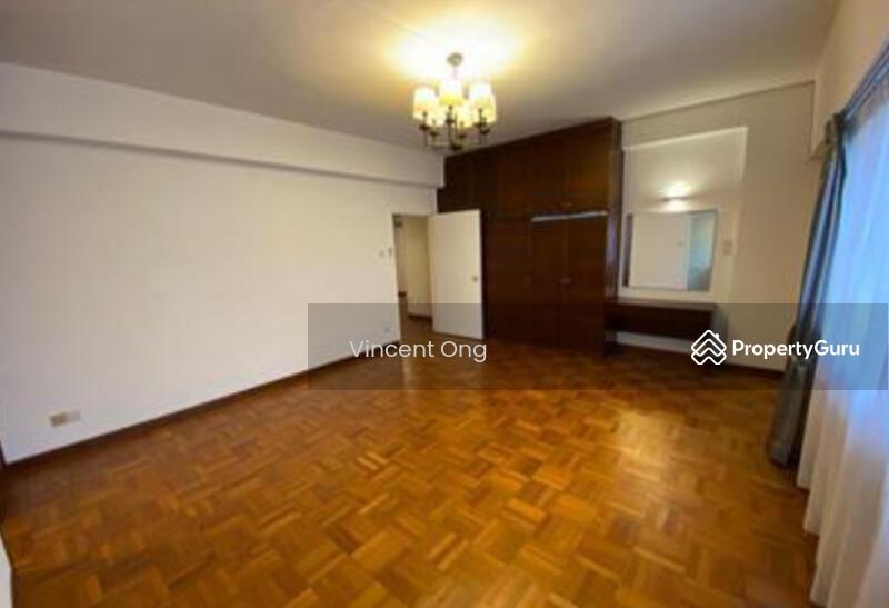 Condominium for Rent: Cairnhill, D09, 229740