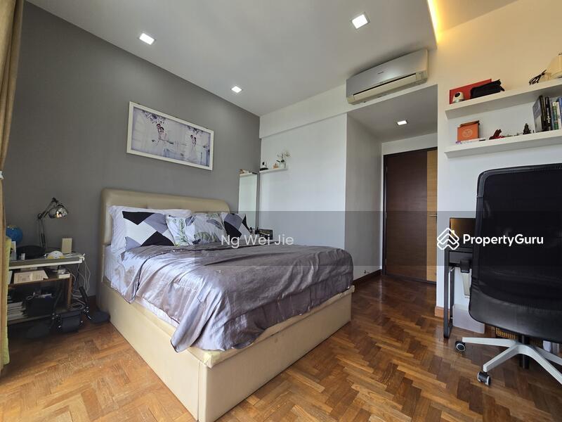 Condominium for Rent: D16, 469976