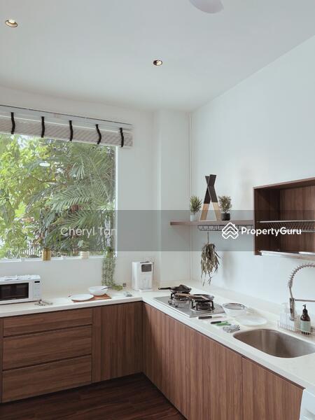 Prop-GPT: Terrace: D15  80B Duku Road