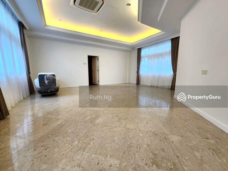 Bungalow - Good Class for Rent, 33 swettenham, SGD 35,000