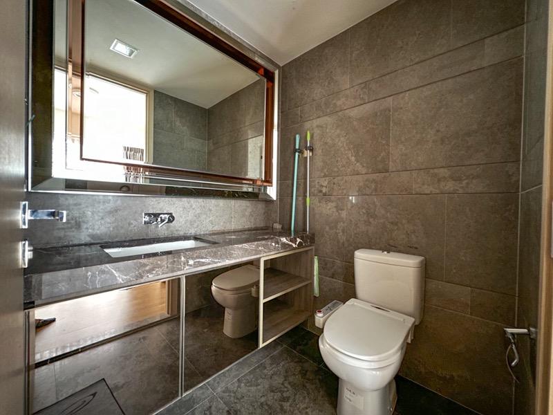 Condominium for Rent: D19, 533854