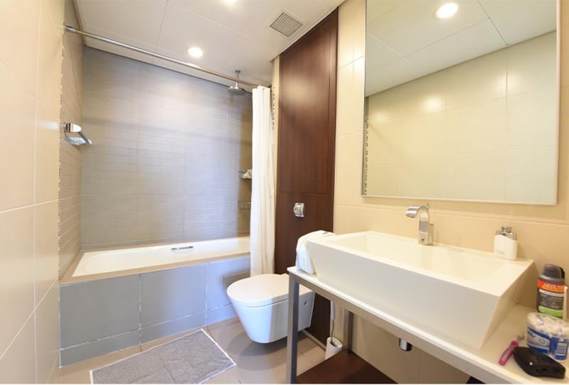 Condominium for Rent, The Sail @ Marina Bay Condominium For Rent, $13,000, 4 Bed 2 Bath 2,200 sqft $5.91 psf, SGD 13,000 | 99-year Leasehold