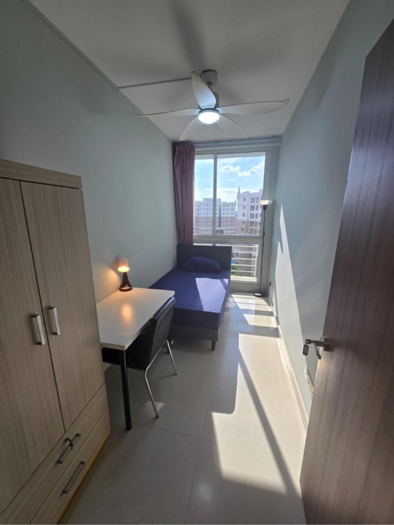 Condominium for Rent, Nuovo Condominium Room Rental, $1,800, 1 Bed 1 Bath 250 sqft $7.20 psf, SGD 1,800 | 99-year Leasehold