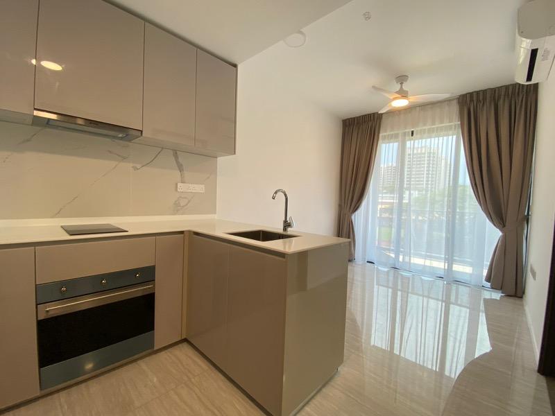 Prop-GPT: Condominium: D14  Parc Esta