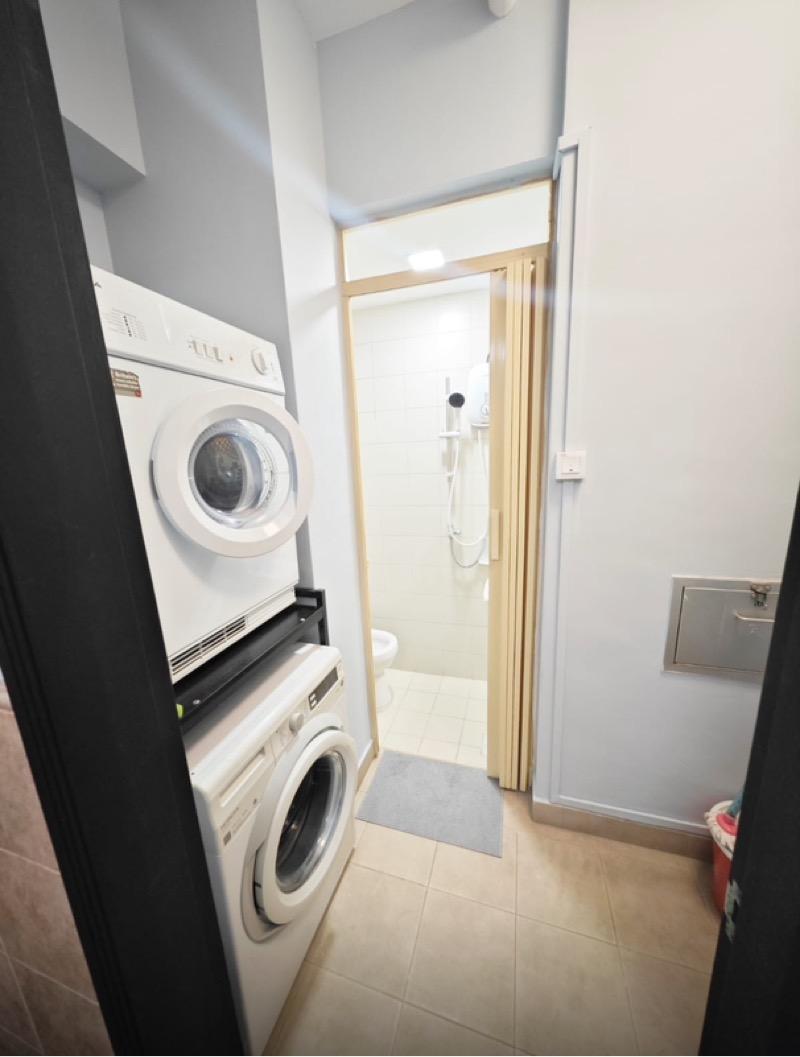 Condominium for Rent, East Meadows Condominium For Rent, $1,450, 1 Bed 1 Bath 150 sqft $9.67 psf, SGD 1,450 | 99-year Leasehold
