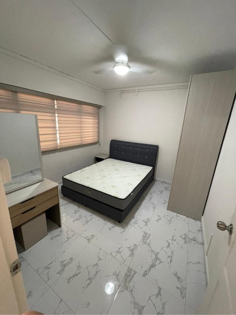 Prop-GPT: HDB Apartment: D18 Pasir Ris 577 Pasir Ris Street 53