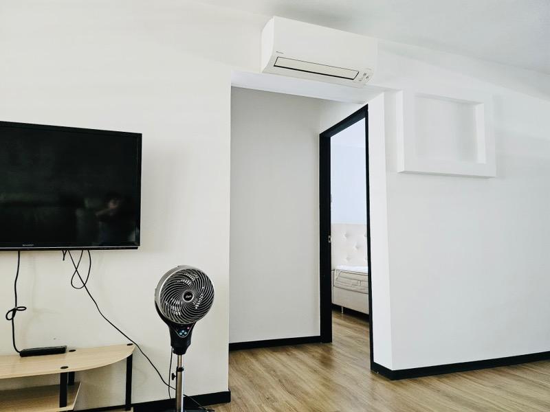 Prop-GPT: HDB Apartment: D20  403 Sin Ming Avenue