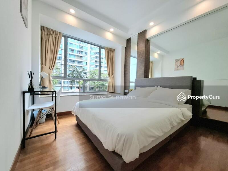 Prop-GPT: Condominium: D22 Boon Lay Lakeholmz