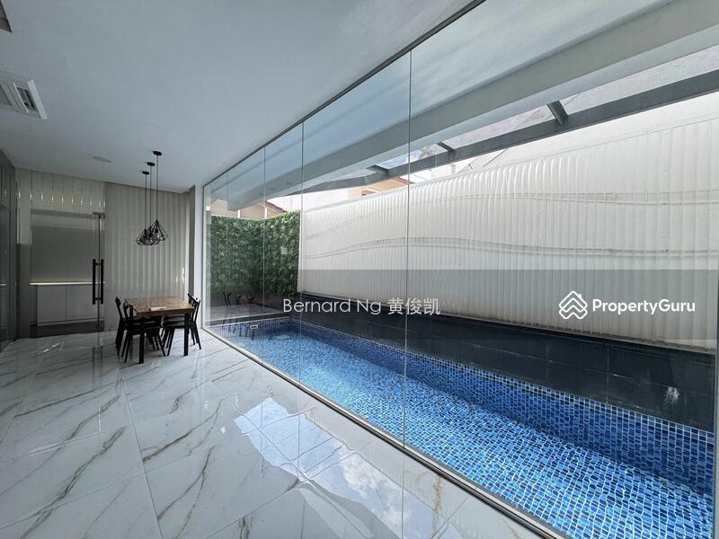 Prop-GPT: Semi-Detached: D19  Serangoon Gardens Renovated Semi-D for Rent!