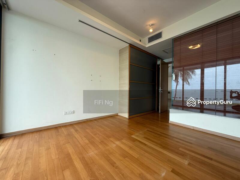 Condominium for Rent: D04, 098584