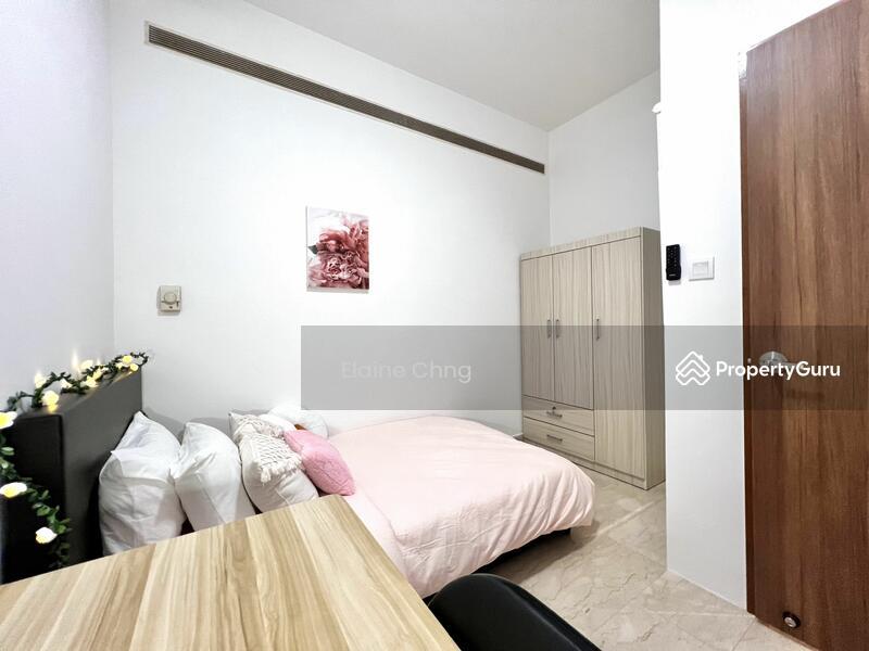Condominium for Rent, Less than 5 mins to SIM, Ngee Ann ,15 mins to NUS , King Albert MRT at your door step, SGD 1,500