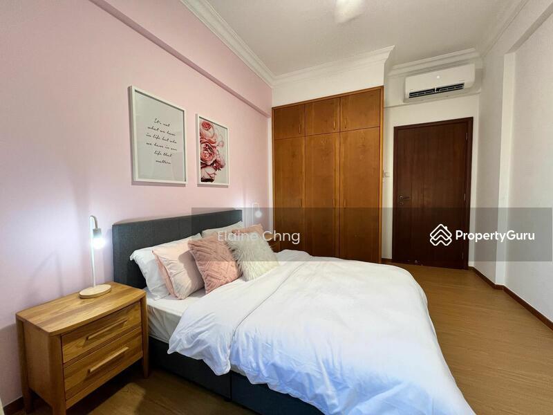 Condominium for Rent, Less than 5 mins to SIM, Ngee Ann ,15 mins to NUS , King Albert MRT at your door step, SGD 1,500