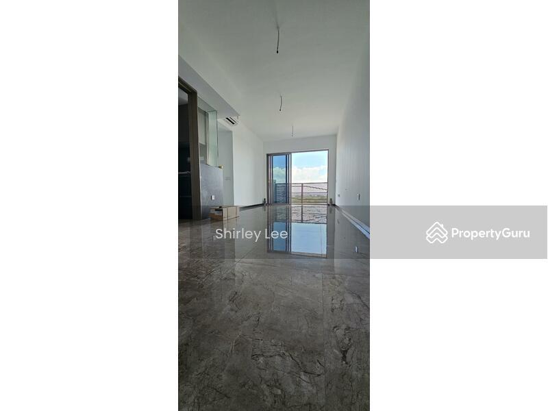 Prop-GPT: Condominium: D18 Pasir Ris Pasir Ris 8