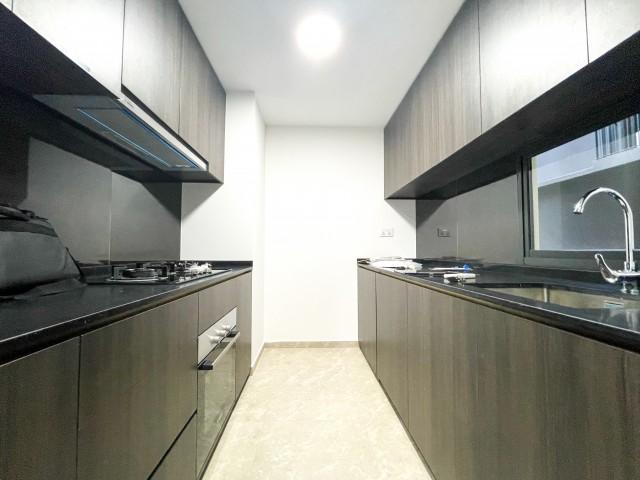 Condominium for Rent, Park Colonial Condominium For Rent, $8,000, 3 Bed 2 Bath 980 sqft $8.16 psf, SGD 8,000 | 99-year Leasehold